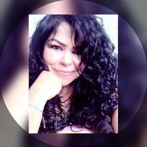 Meet your Posher, Rocio